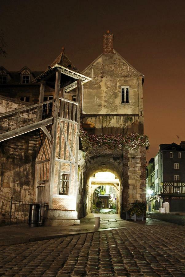 Cosy Maison 3 Chambres Honfleur Jardin, Parking Prive Et Jacuzzi מראה חיצוני תמונה